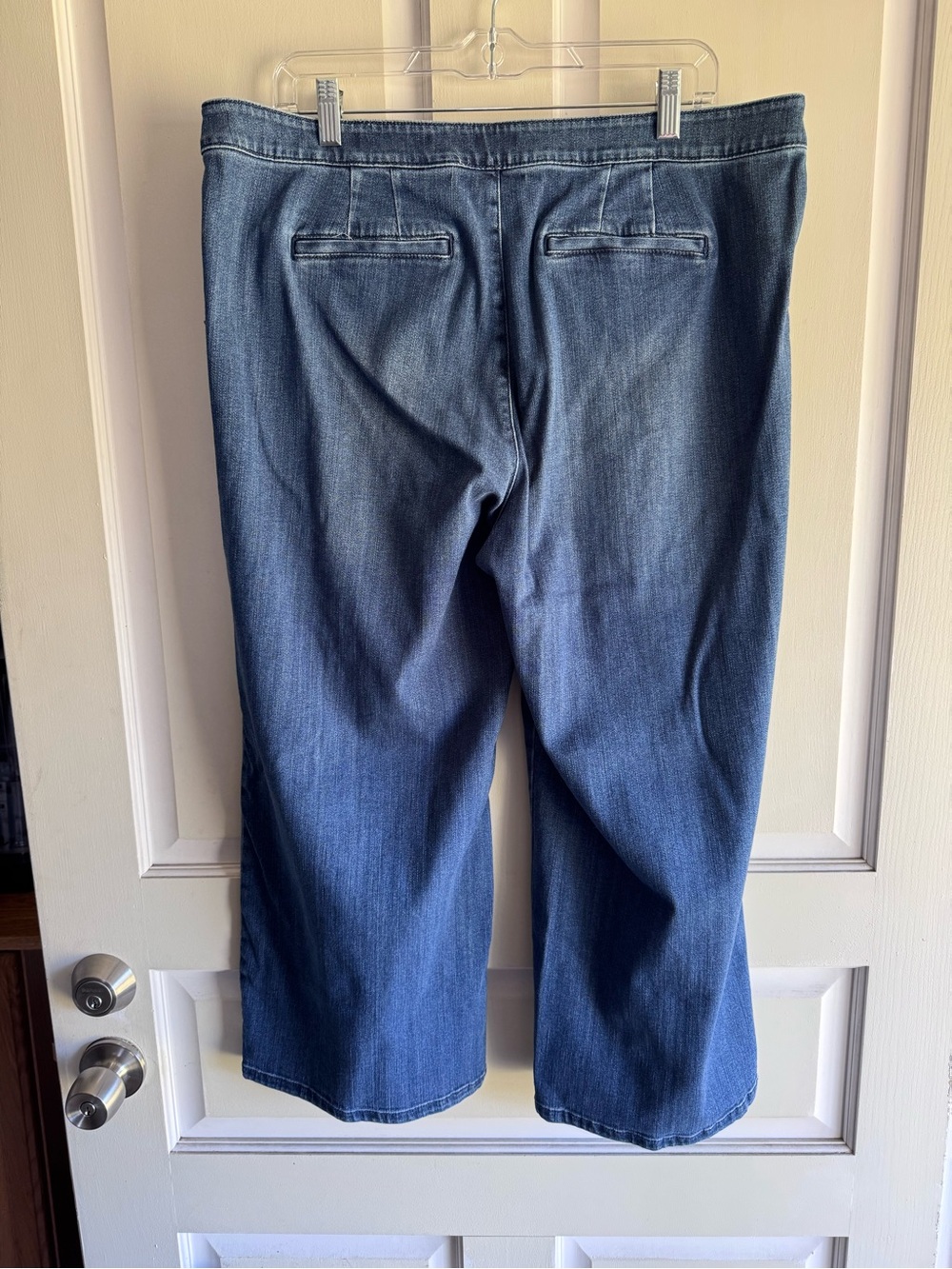 J. Jill Denim Blue Tab Waist Full Leg Crops Size 16 - Picture 8 of 10